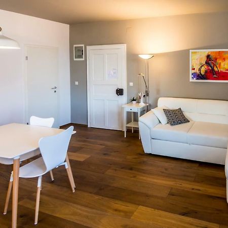 Apartment Festina Lente Rovinj Eksteriør bilde